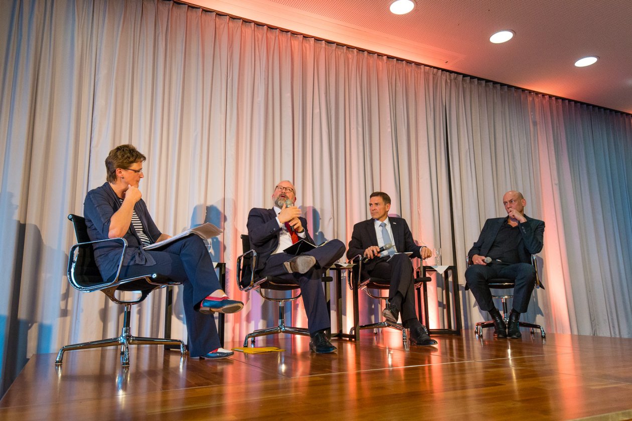 images_w660/GiP_Muenkler_3477.jpg