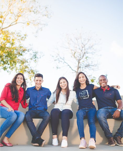 Happy Community of Young Migrants