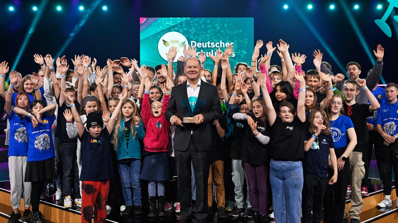 Federal Chancellor Olaf Scholz at the German School Award 2024
