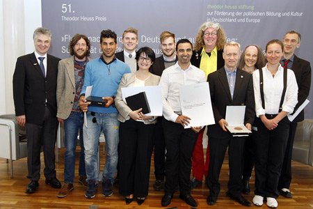 images_w450/Heuss_Medaillentraegerfoto_.jpg